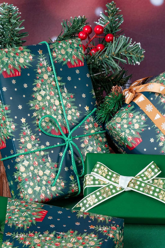 Reversible Green Tree Holiday Wrapping Paper™